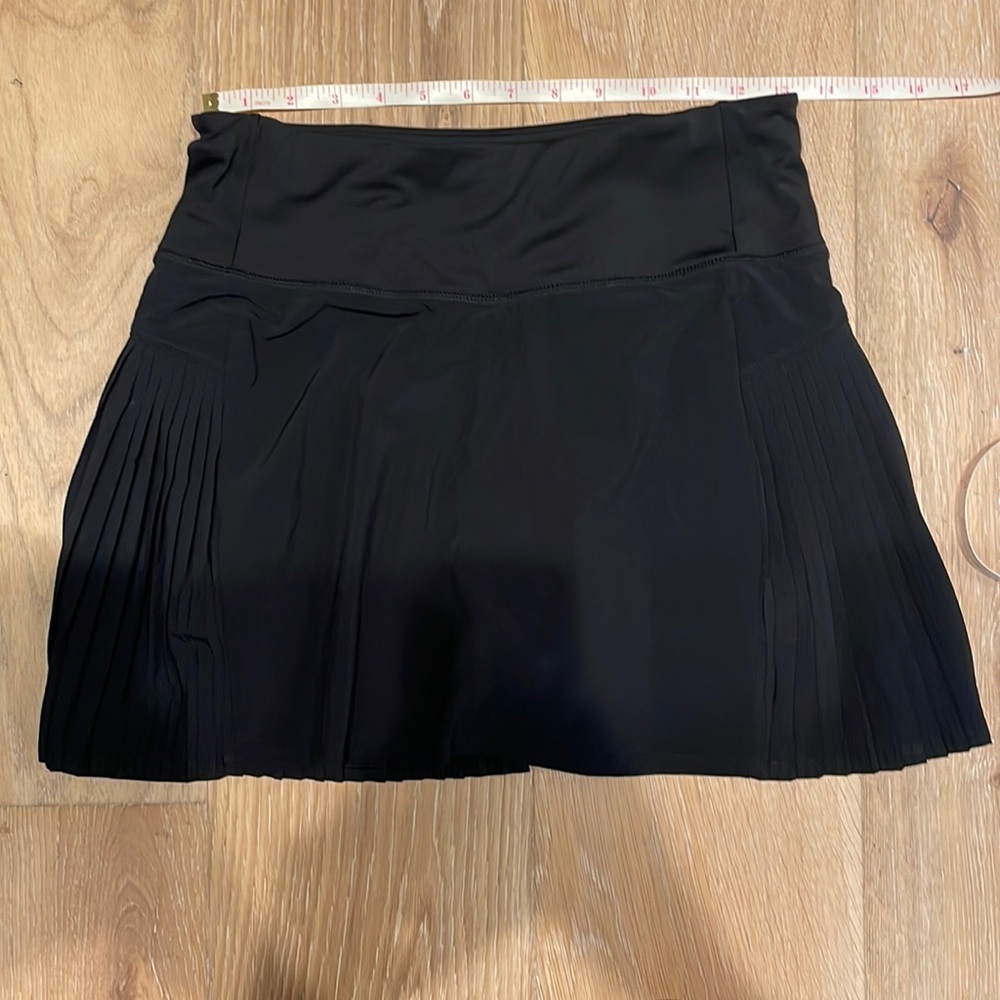 Athleta tennis skirt, black size XS